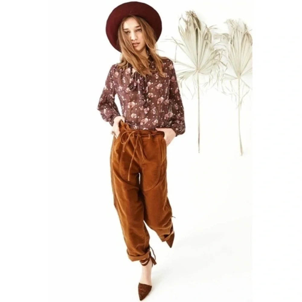 Ulla Johnson Pants Moleskin Sabi Straight Leg Belted in Tobacco Brown